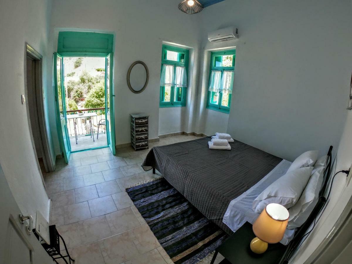 Вілла Symi Fos House Екстер'єр фото